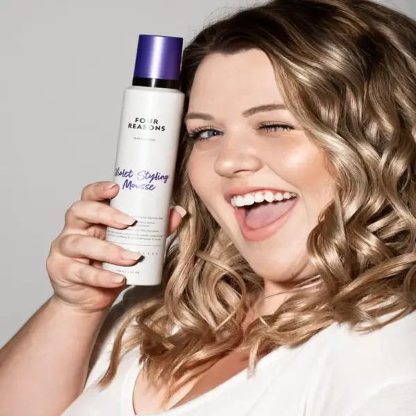 FOUR REASONS PROFESSIONAL Violet Styling Mousse Volumizer 6.68 FL oz 190ml - Image 4